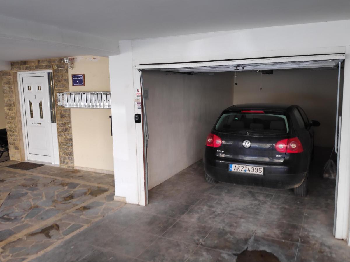 Penthouse In Center Of Sparta Exterior photo