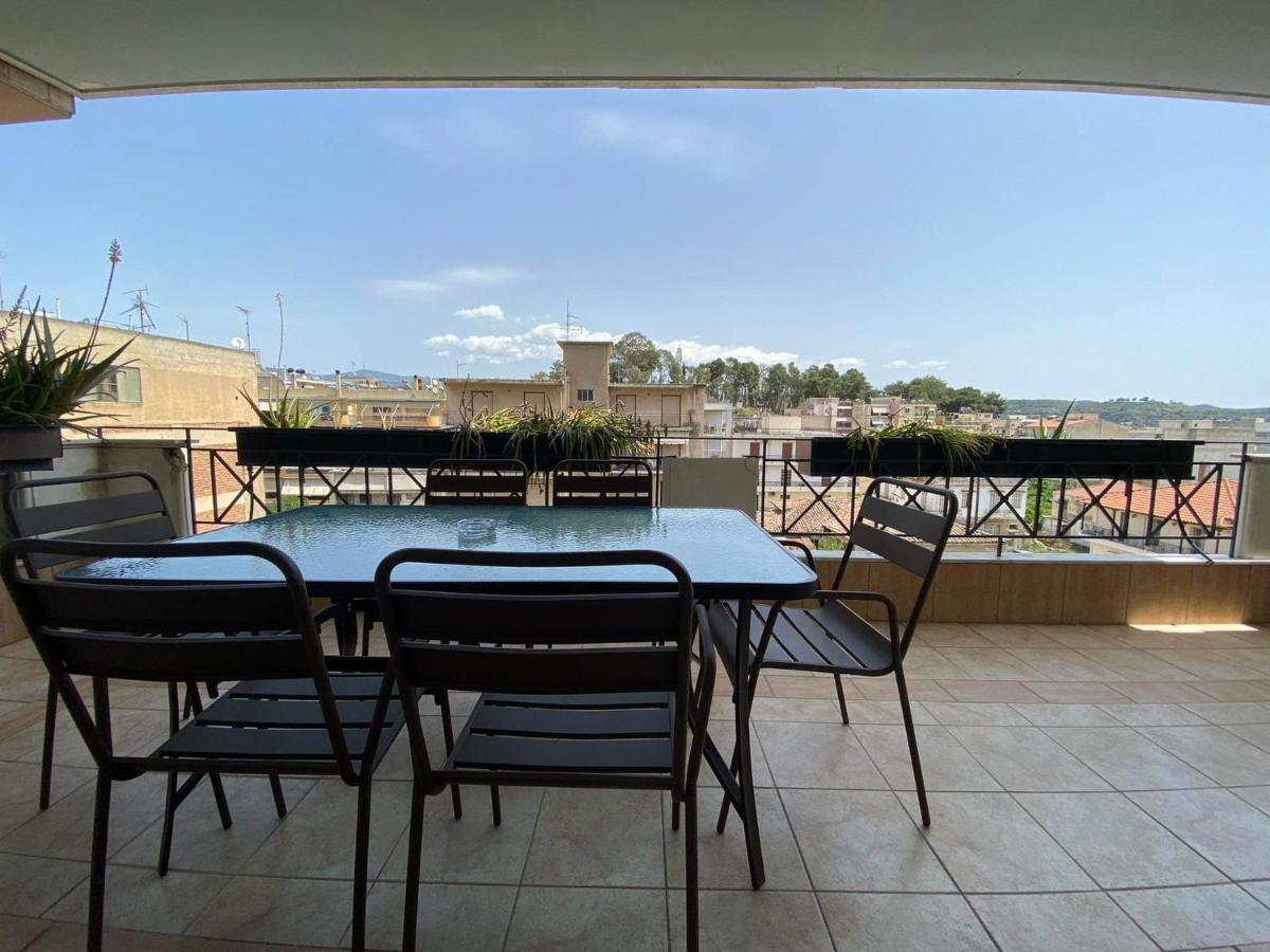 Penthouse In Center Of Sparta Exterior photo